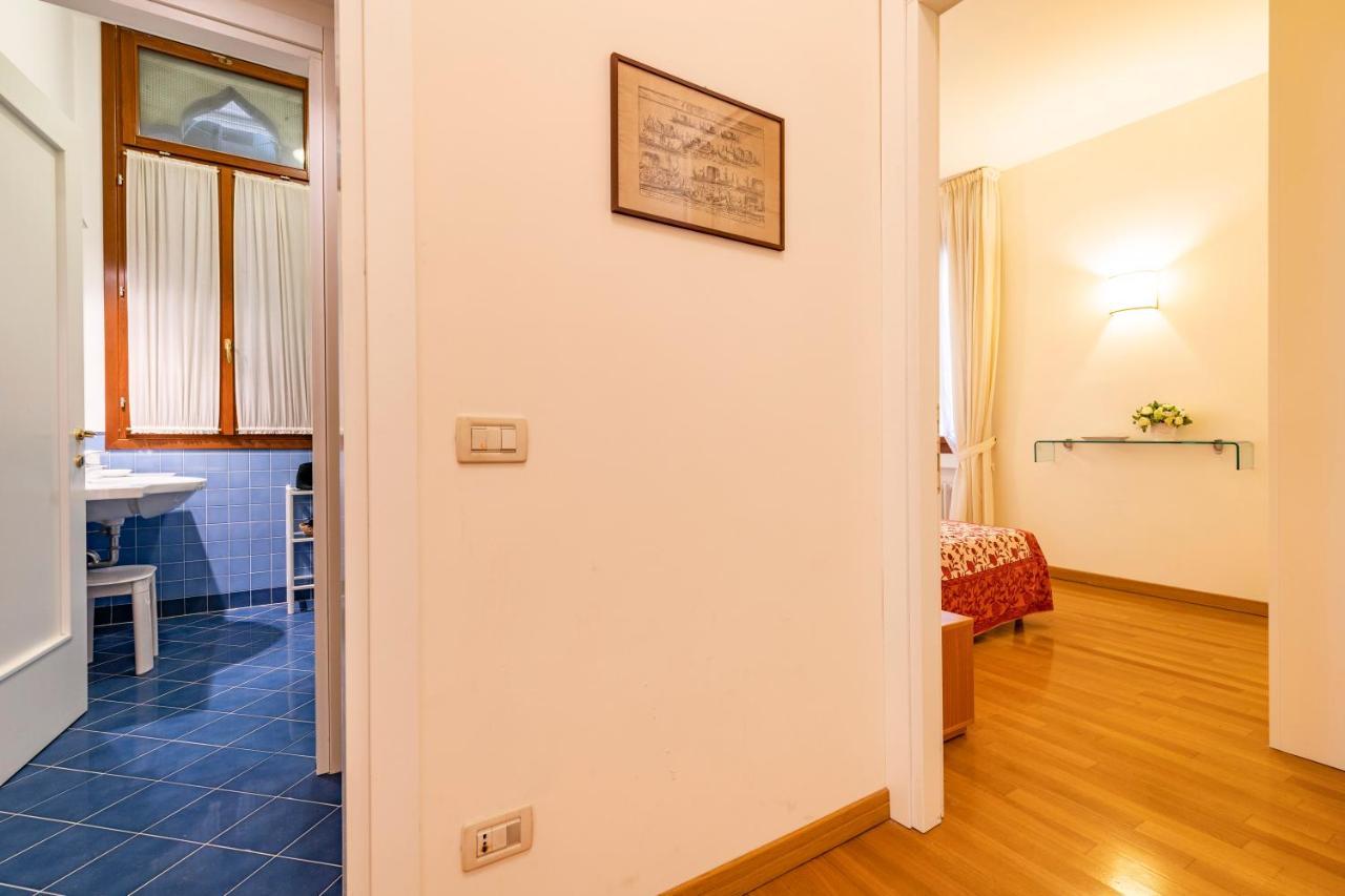 Ca Jole San Marco Apartment M02704210223 Venedig Exterior foto